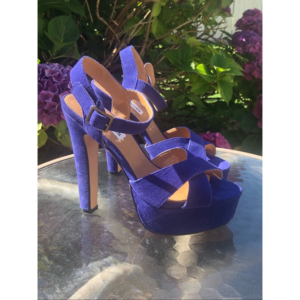Steve Madden P GEE GEE Royal Blue Suede Platforms - Picture 1 of 13